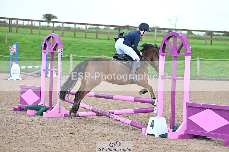 231029A-101252-02648 - 70cm Club and Schools