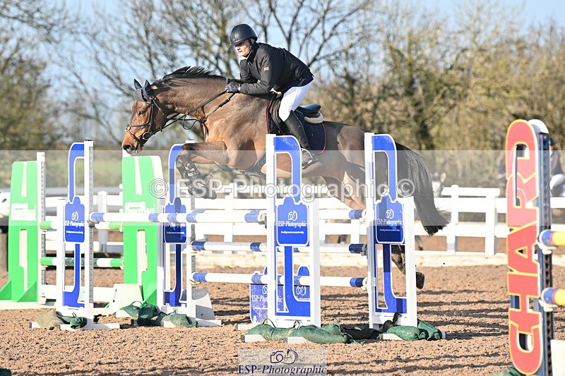 231210A-134822-02691 - Cls 20 Newcomers & 1.10m Open