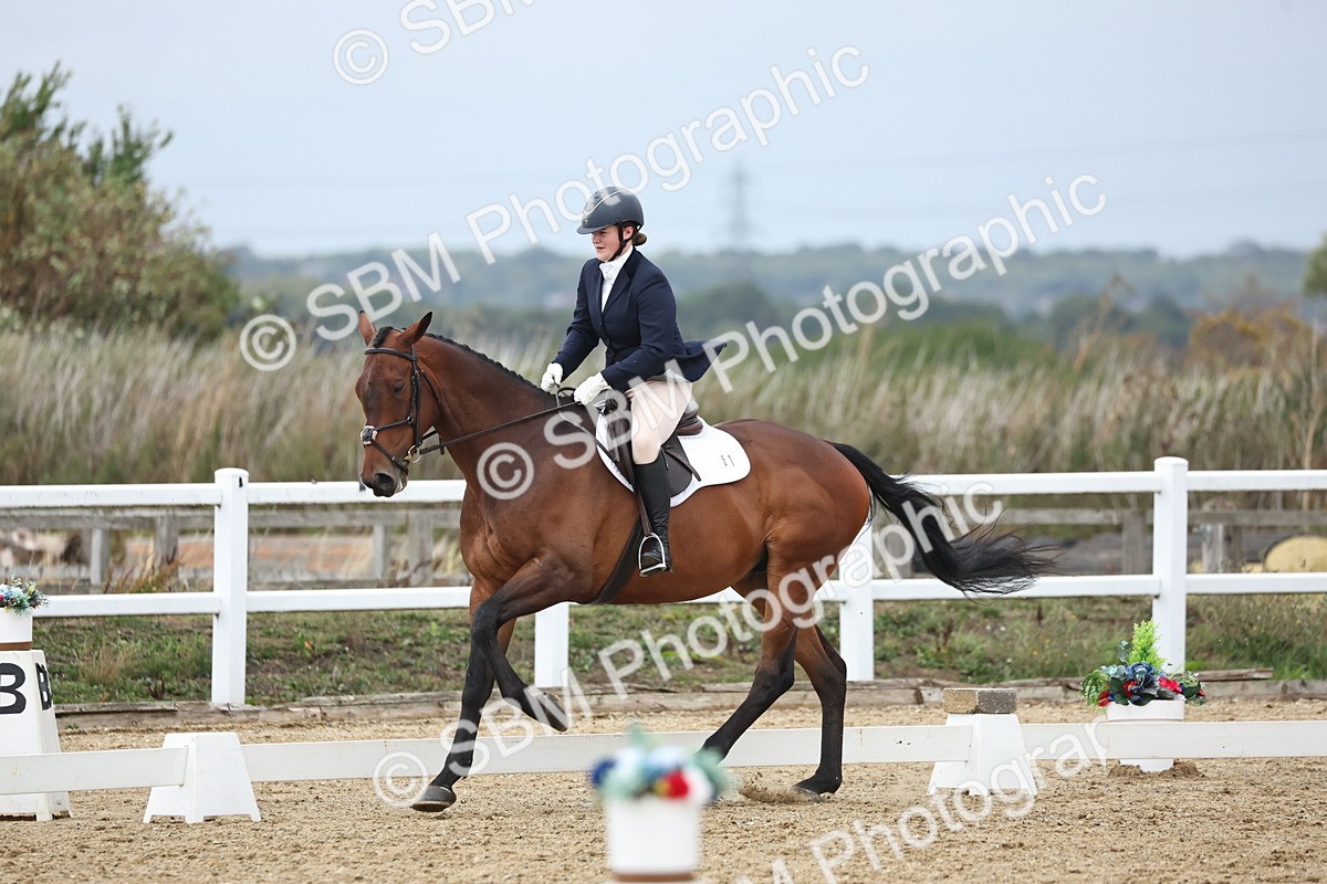 SBM_004284 - Class 8 - Novice 3 Champs