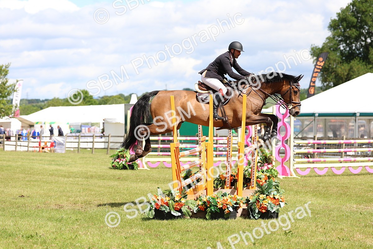 SBM_13812 - Class 206 - Senior Newcomers - 1.10m Open