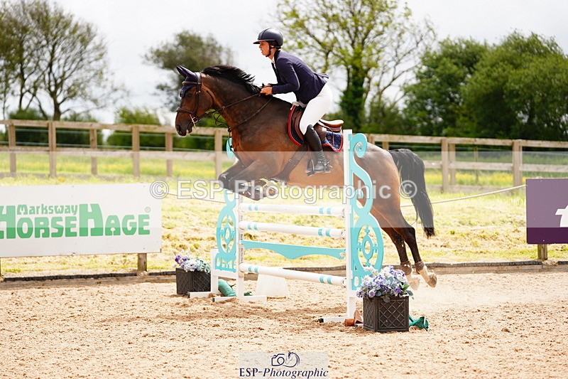 240526A-114740-07896 - Cls 26 Chard Equ 1.05m and 1.10m Grand Prix