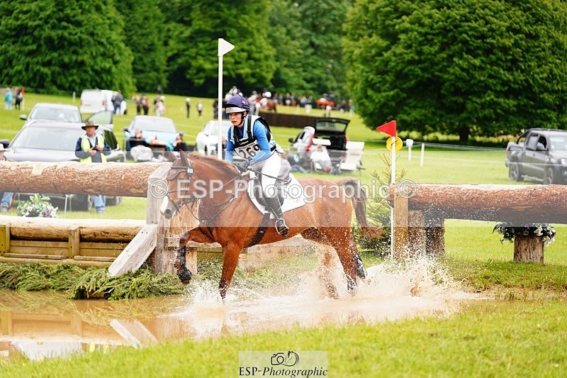 240525-164926-18896 - 269-EMERALD_KATIE-Isabelle_Cook