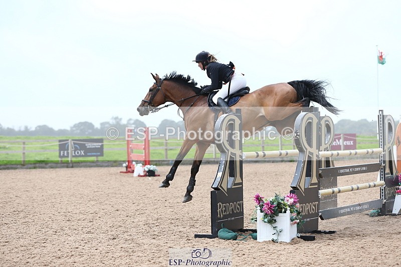 230812A-121207-08857 - Cls 32 Foxhunter