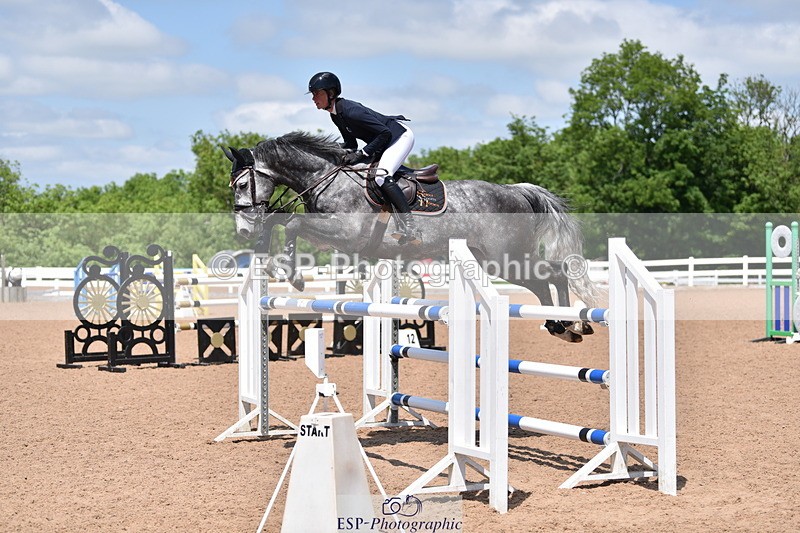 230531A-132731-00434 - Cls 5 Foxhunter & 1.20m Open