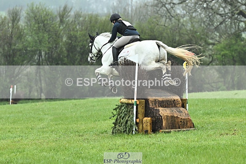 250418-160346-07056 - 319-Flora.Lickiss-MR.MONTY.DON