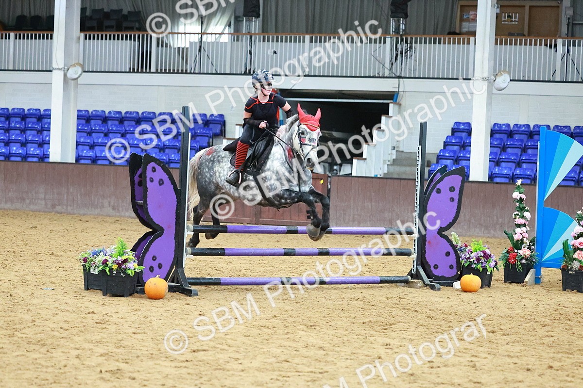 SBM_003098 - Class 4 - Pairs