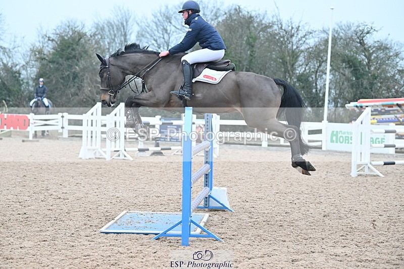 240113A-132635-02195 - Cls 12 Newcomers and 1.10m Open