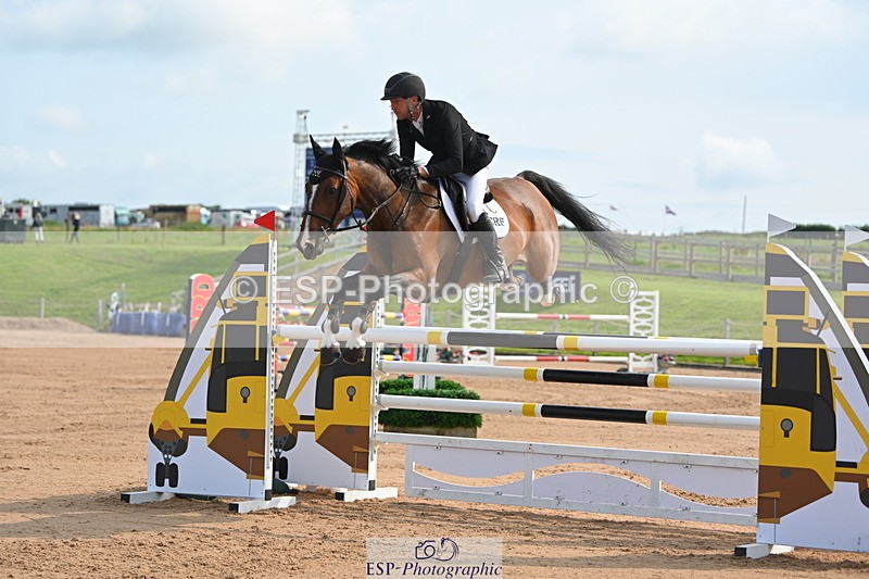 230721A-093759-04979 - Cls 2, 2 Star Small 1.30m