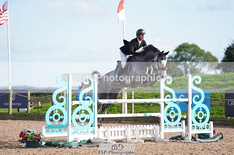 241005A-154640-05095 - SAT Cls 12 Snr Fox & 1.20m Open