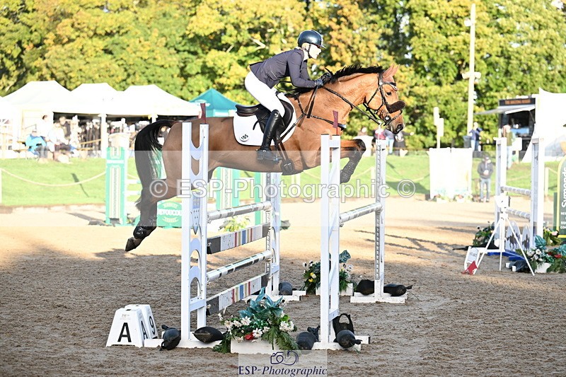 251024A-093543-06132 - B-105-Emily.Grace