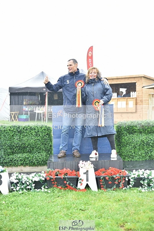 240901A-204210-11321 - 100 Presentation