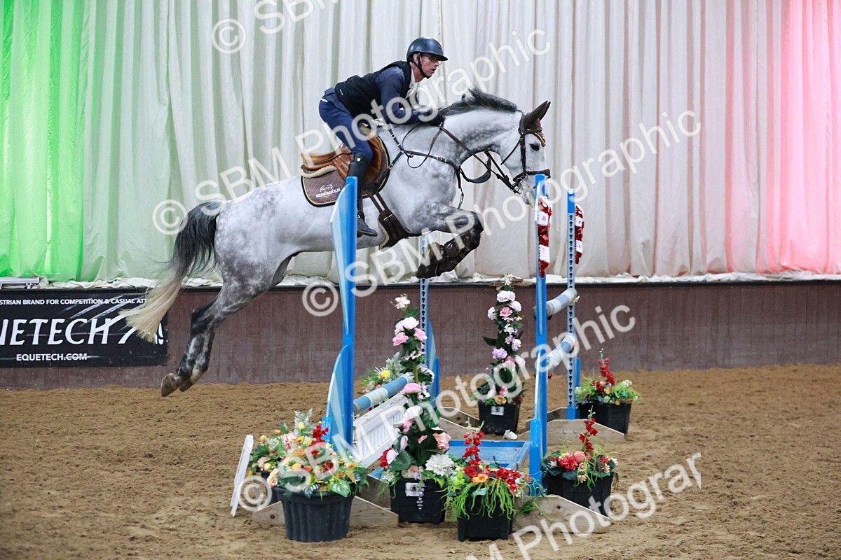 SBM_001382 - Class 5 - Senior Foxhunter 1.20m