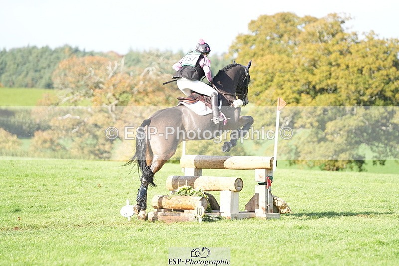 251024A-131134-10997 - B-157-Anna.Cheney