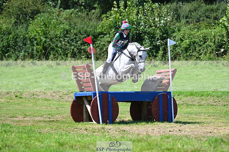 240811A-141423-04796 - 157-