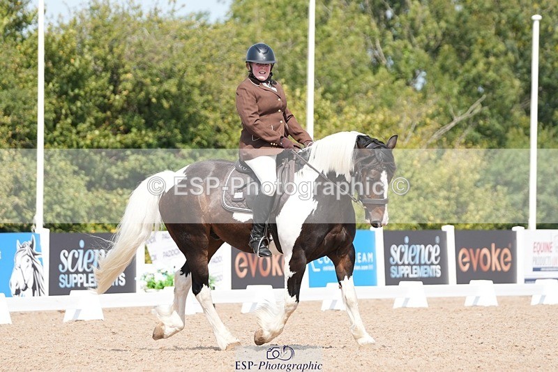 250817-121714-09286 - 185-Hermione.PerryNewoak.Roc.Bay