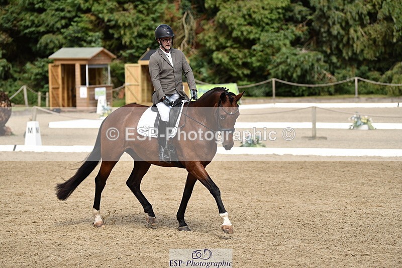 140110A-044032-12236 - 149-Andrew.Parry-Wilmine