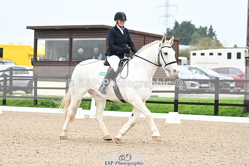 241103-092425-00163 - Intro 3 - 8.30 to 9.30