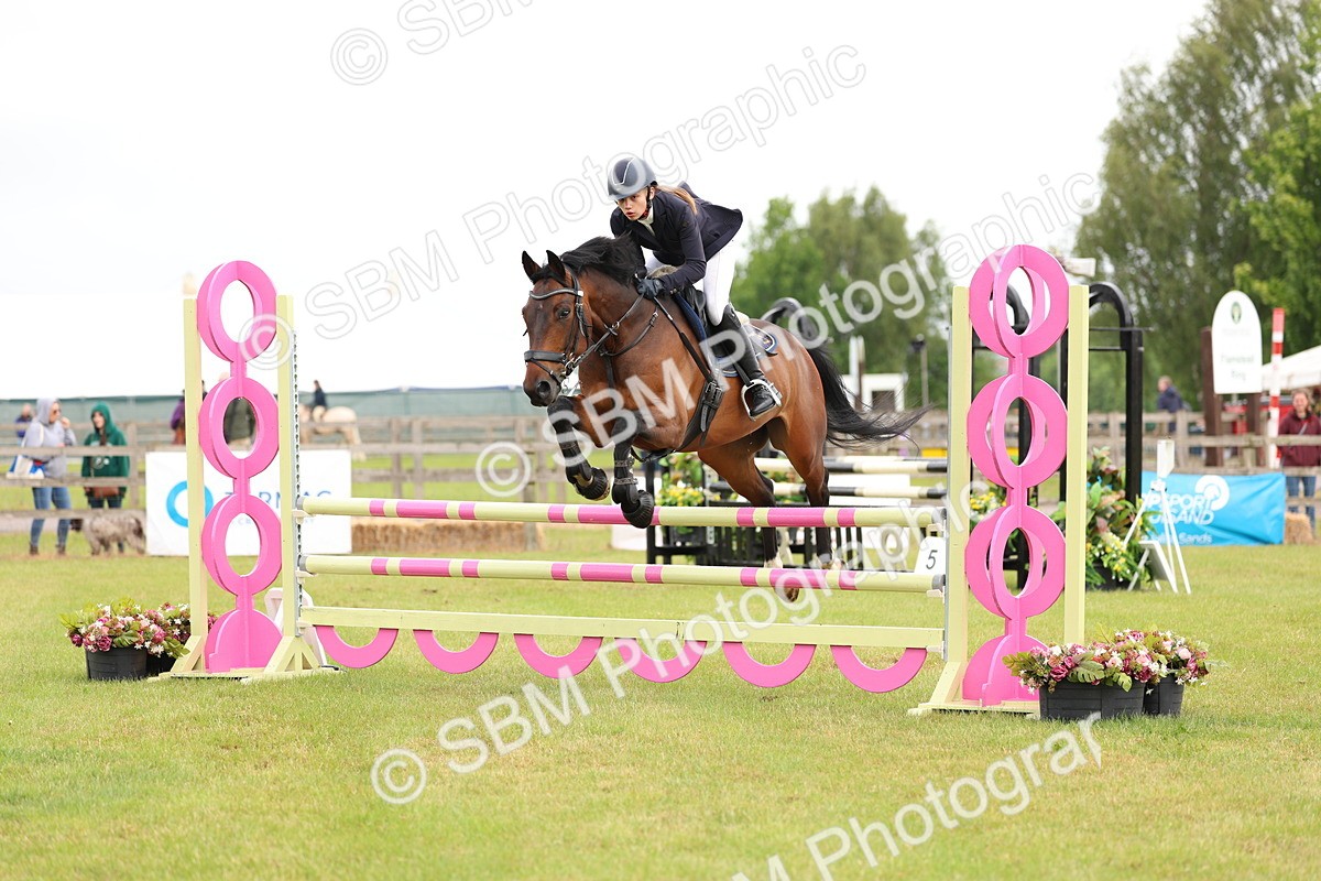 SBM_11773 - Class 205 - Tarmac Senior 1m Open