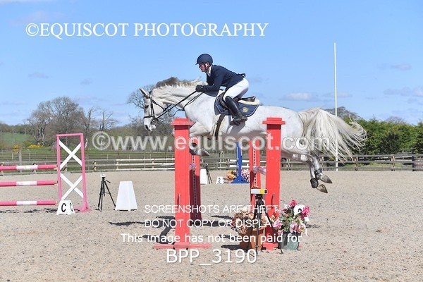 BPP_3190 - CLASS 14  Senior Newcomers/ 1.10m Open