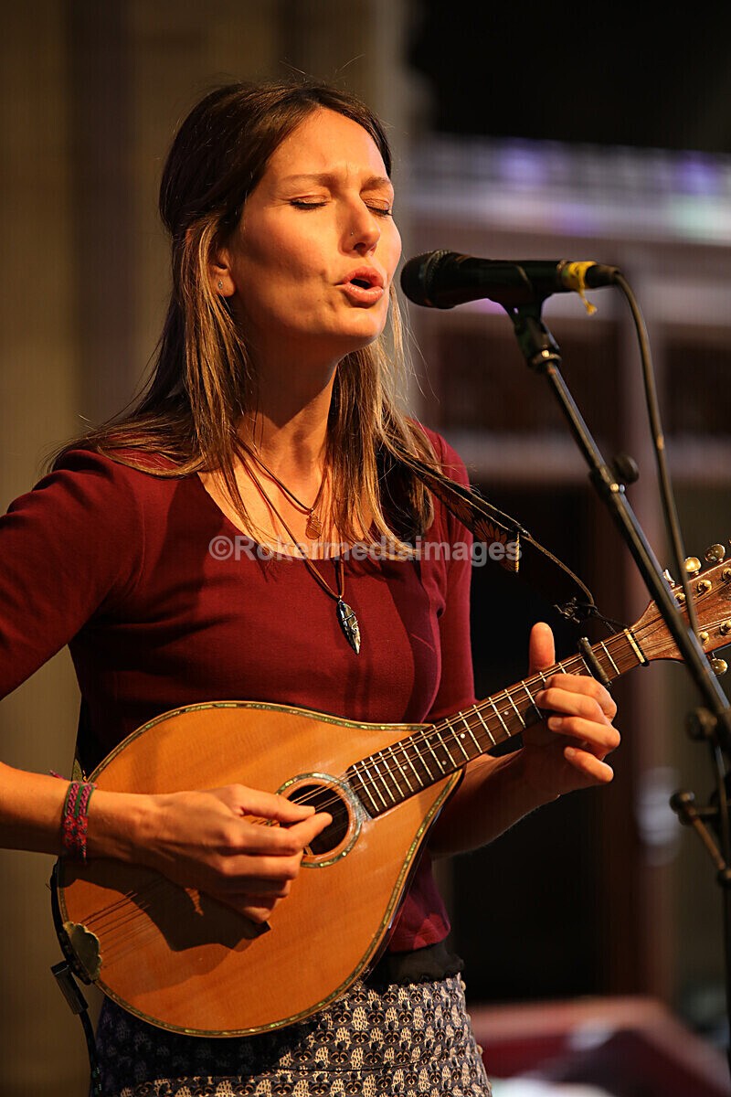 FOLK N BLUES-108 - FOLK and BLUES SEPT 2022