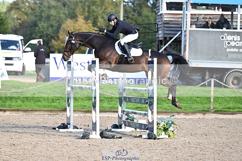 251024A-103253-06489 - B-142-Harry.Hodge