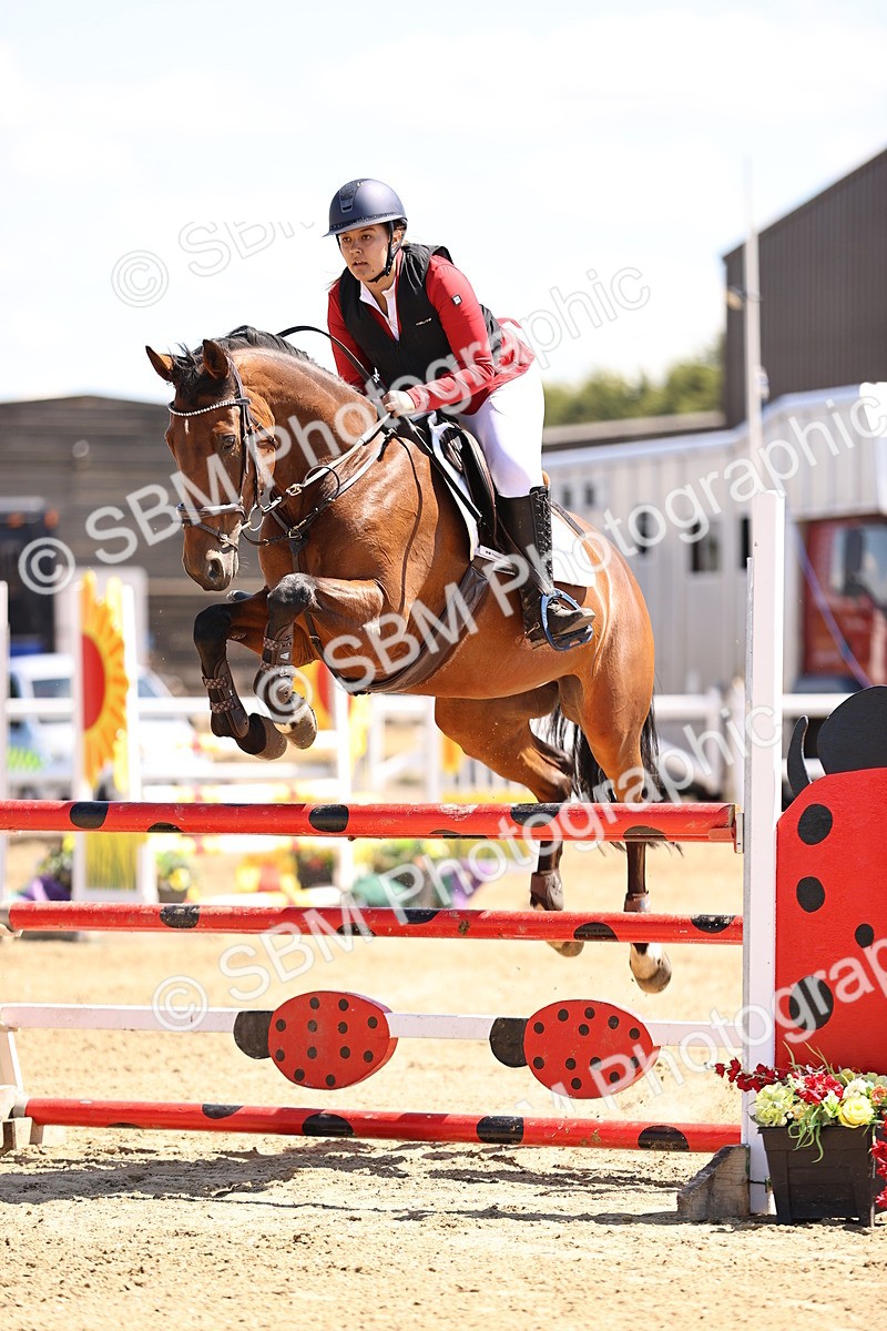 SBM_014545 - Class 15 - Senior Newcomers - 1.10m Open