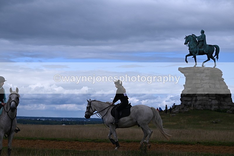 DSC_8670 - Time at Statue 13:52 to 14:33