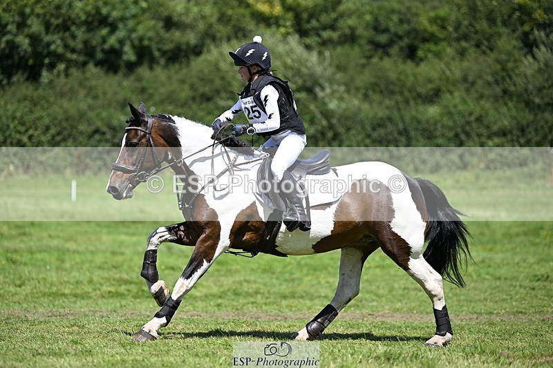 240811A-124940-03188 - 125-