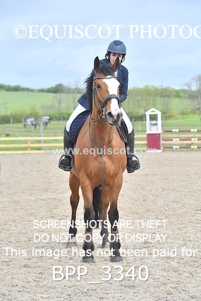 BPP_3340 - CLASS 14 SUN Senior BritiNovice/ 90cm Open