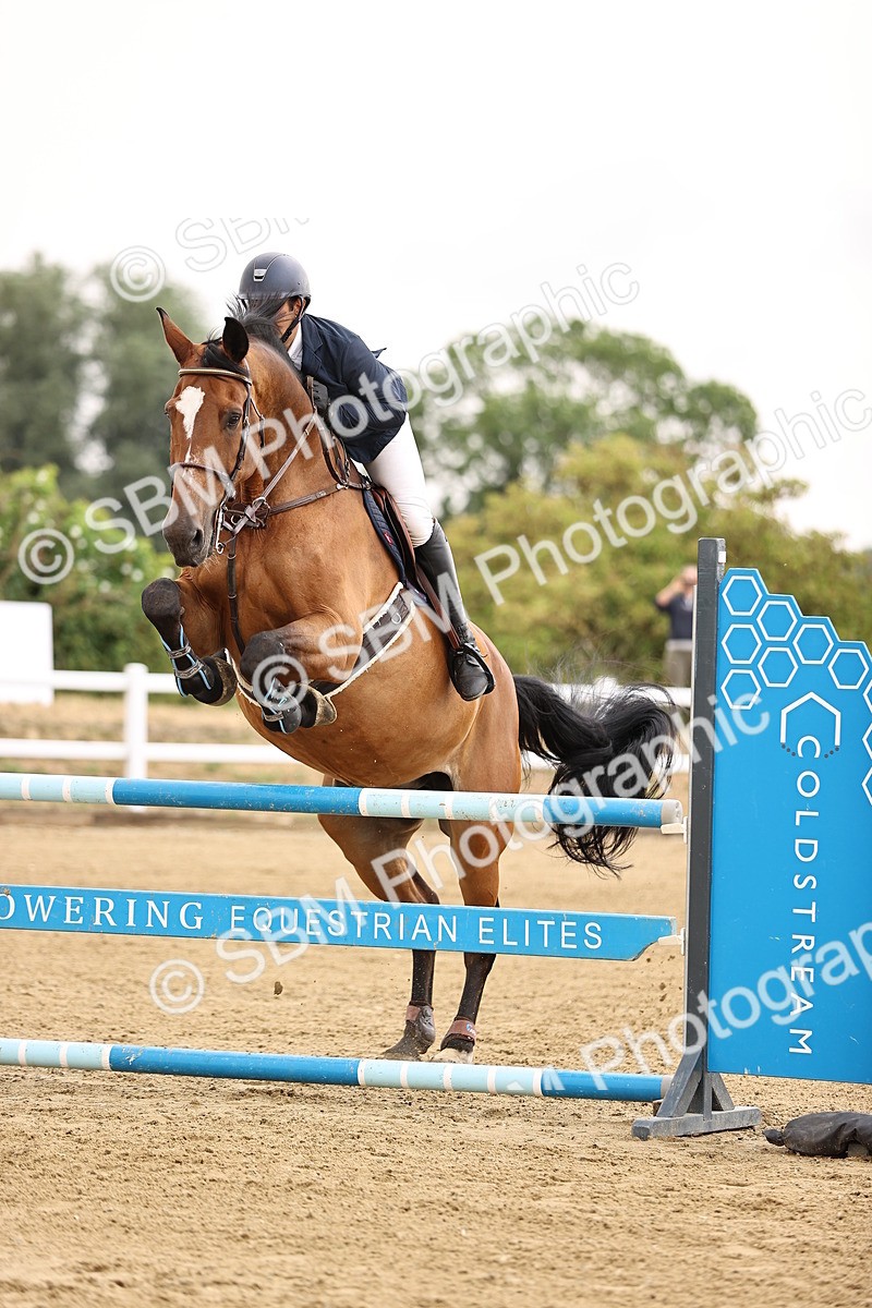 SBM_026386 - Class 12 - Amateur Championship Qualifier 1.05m