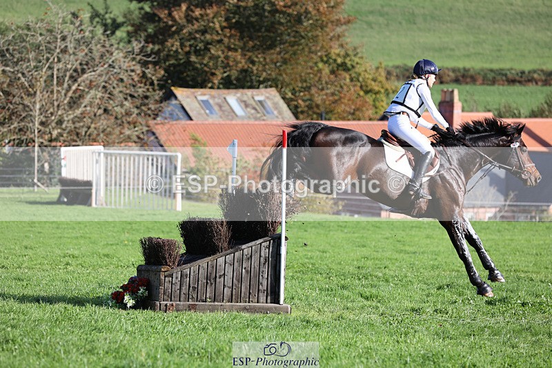 241025-111125-06431 - 012-Mollie.Summerland-SKITTEL.D'EKWI