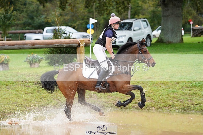 231021-113244-15527 - 668-BOWHAYLANDS.SKYFALL-Miya.Johns-SC+XC