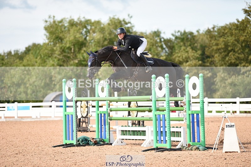 230830A-155810-01248 - Cls 6 National 1.30m