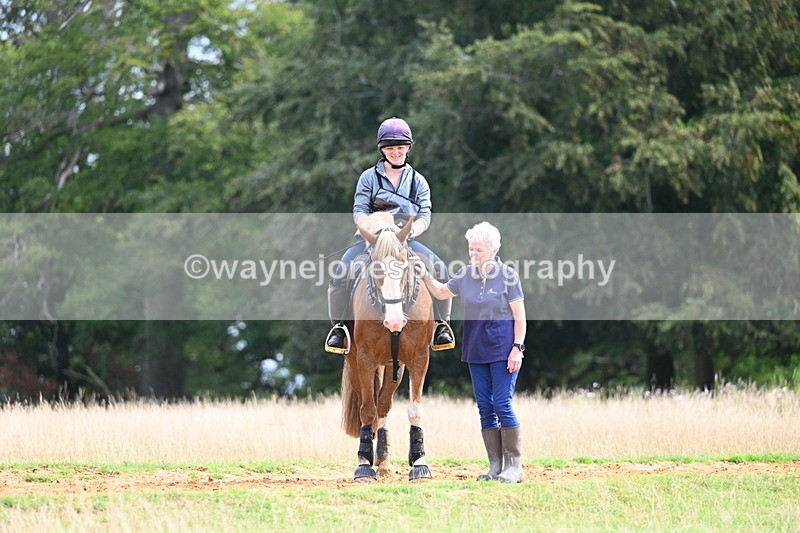 DSC_4611 - Time at Statue 11:10 to 11:42