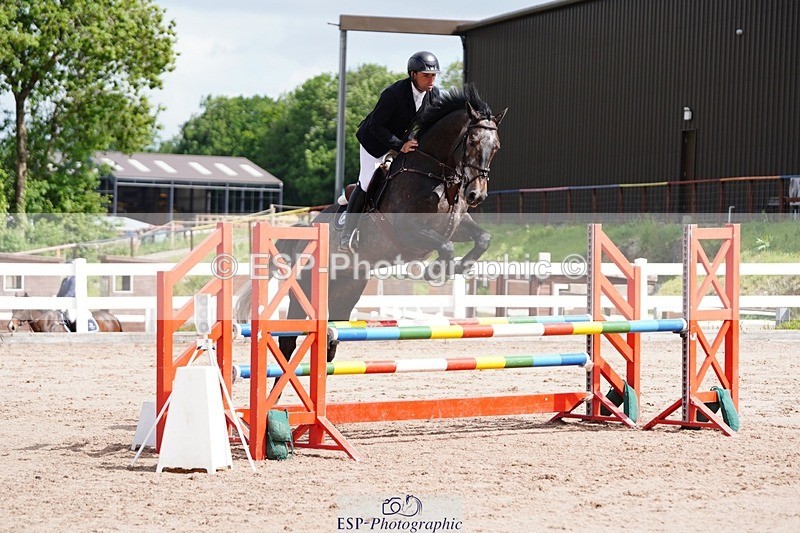 250525-104858-09169 - Cls 32 A&B Snr Brit Nov & 90cm Open