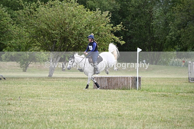 WJ6_6454 - 60cm XC Time 10:17 to 10:49