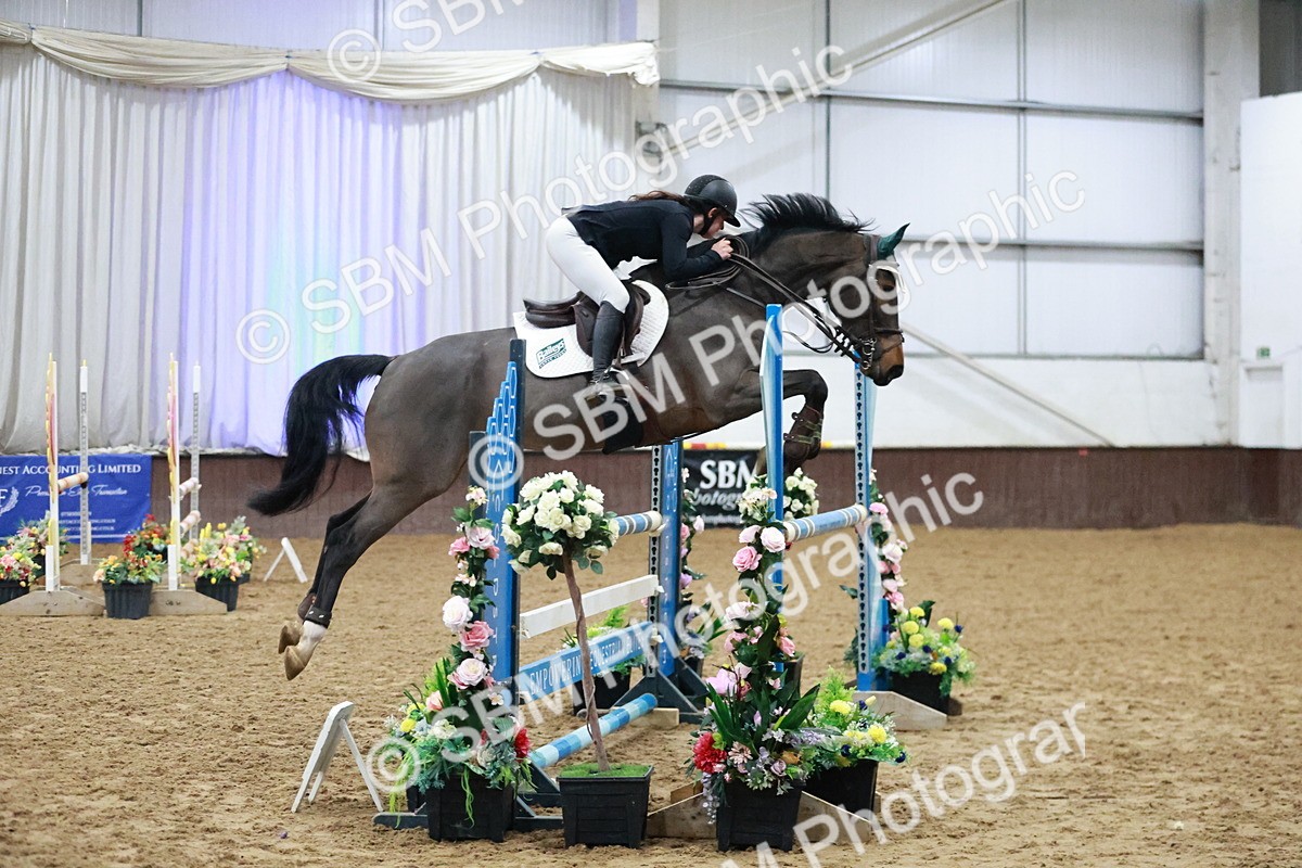 SBM_004498 - Class 17 - Senior Newcomers - 1.10m