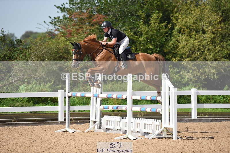 230906A-130714-00421 - Newcomers & 1.10m Open