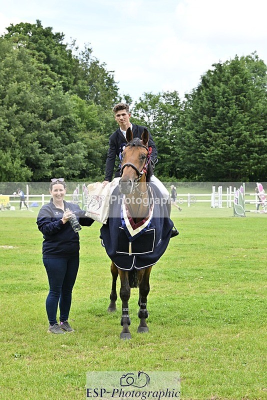 240711-125336-26989 - Cls 117 HOYS Grade C Jump Off and Presentations