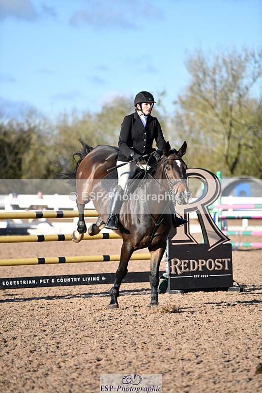 231110A-150950-00986 - Cls 6 Foxhunter & 1.20m Open