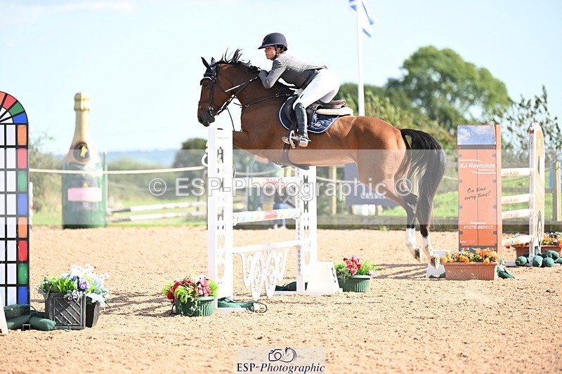 240913A-152229-05076 - Cls 17 National 1.30m Open