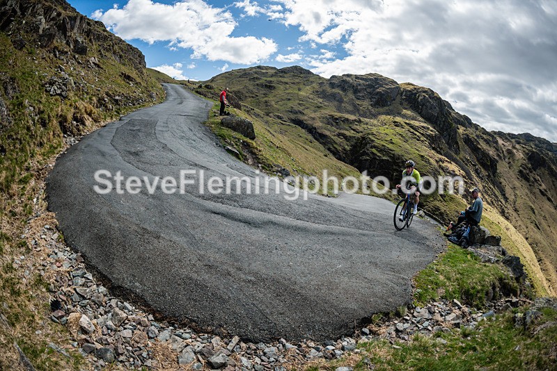 111031 - Hardknott Hairpin 11.00 - 12.00