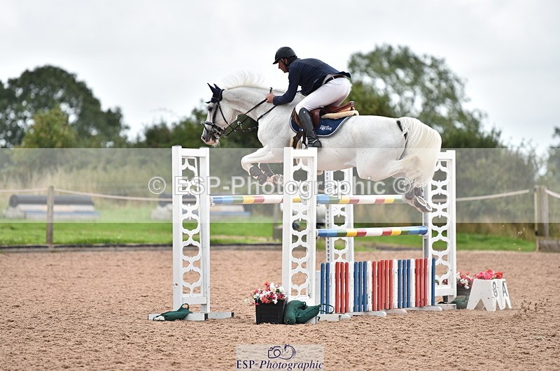 230812A-145322-10090 - Cls 36 Nat 1.30m Open