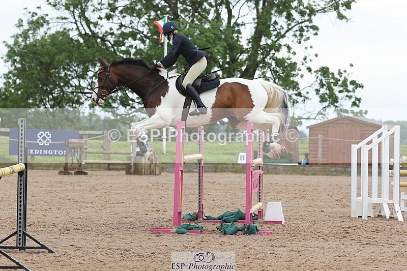 250524-100538-04041 - Cls 13  A&B 1.05m & 1.10m open