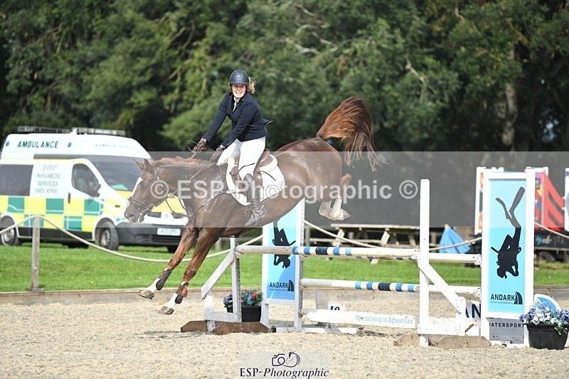 230908-151902-02434 - Cls 8 Snr 1.05m Open