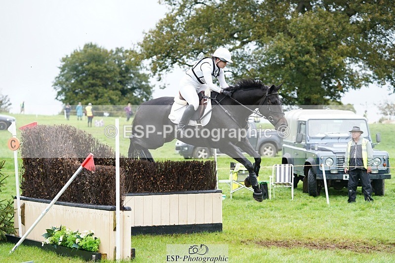 231021-113640-15555 - 671-KILCLOGHER.DAWSON-Lucy.Griffiths-SC+XC