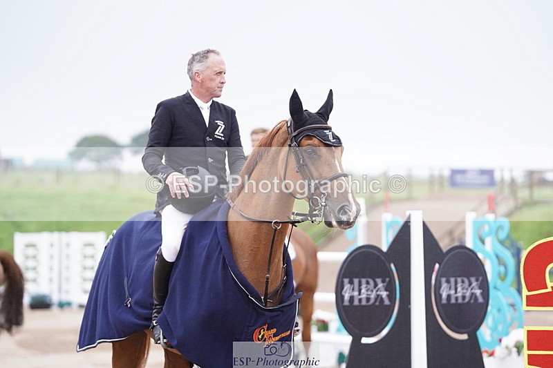 240720A-114126-14384 - Cls 3, 3 Star Small Tour 1.40m