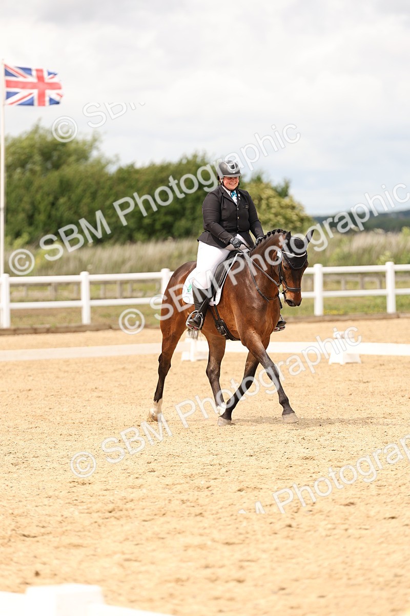 SBM_003516 - Class 6a - Novice 5 - 13.17-14.21