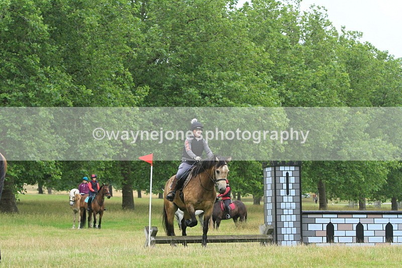 IMF_1594 - Time at Castle Jump 09:18 to 10:15