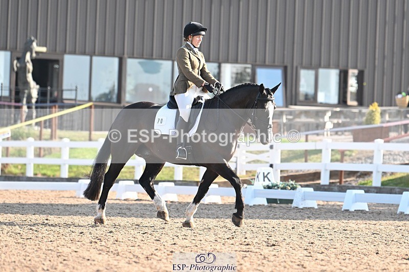 250816-084001-02728 - 070-Helen.GovierMarvin